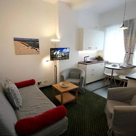 Felicitas By Rujana Apartman Binz