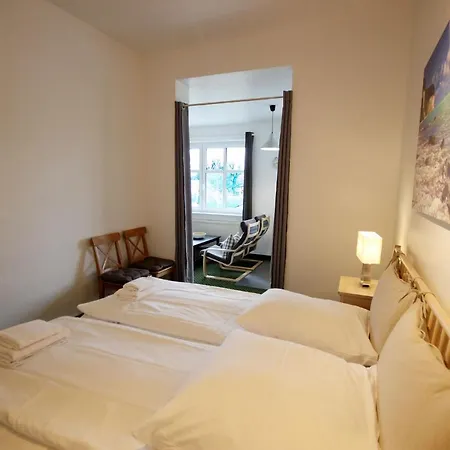 Felicitas By Rujana 아파트 빈츠