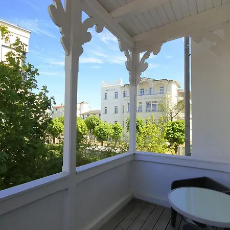 Felicitas By Rujana Apartman *