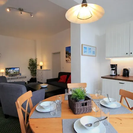 Felicitas By Rujana *